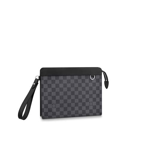 zainetti louis vuitton uomo|Pouches Collection for Men .